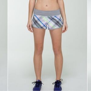 Lululemon Run: Speed Short *2-way 
Stretch Size 6
